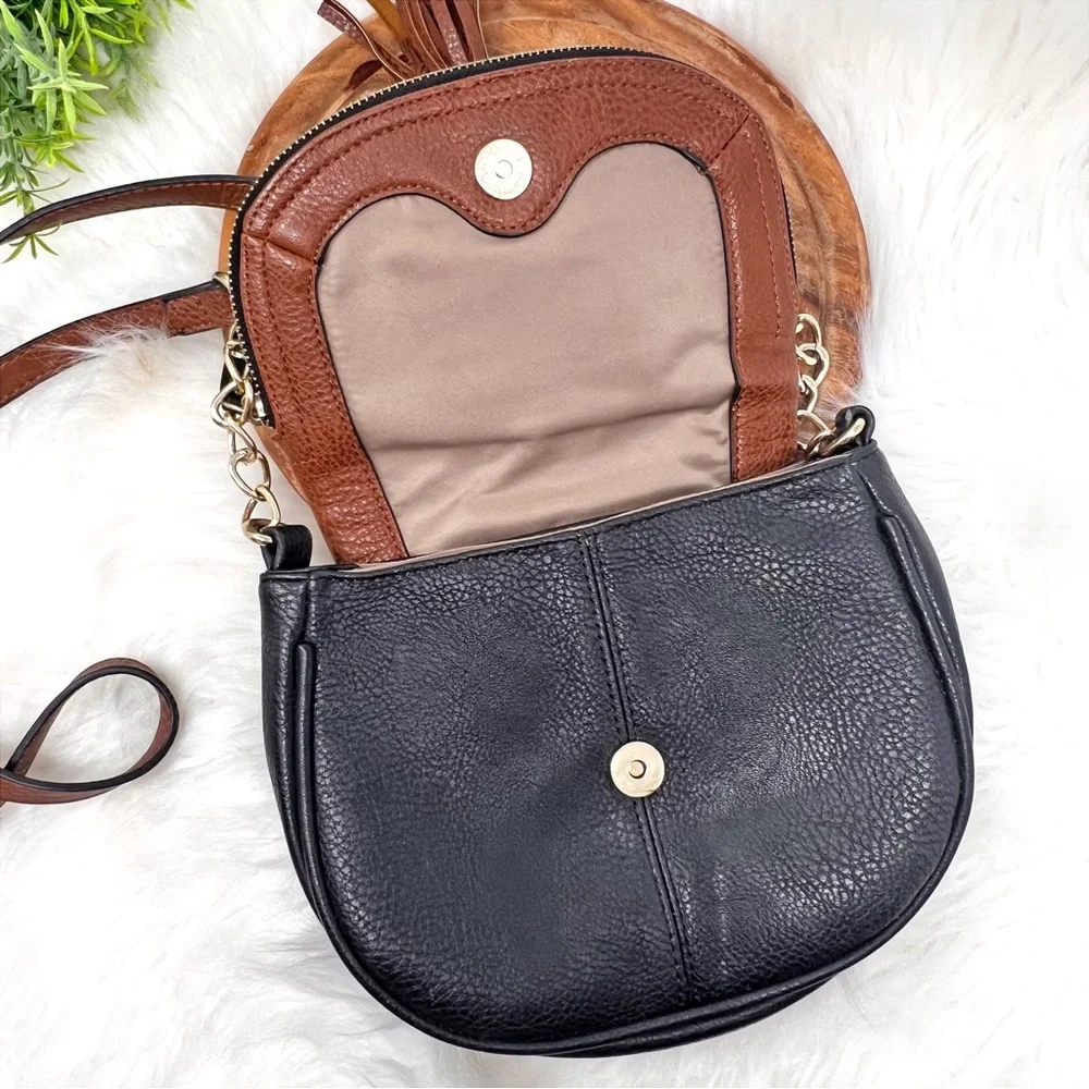 Mix. No.6 Black and Brown faux leather Multi Zip Crossbody Bag with Tassel. - Picture 6 of 11